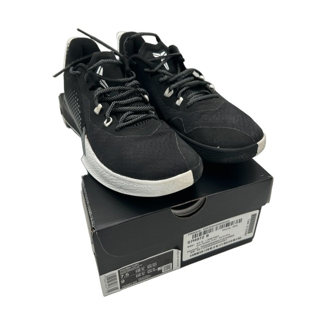Nike Mamba Fury Basketball Shoes Men's Size 7.5 Black White Smoke Gray Women's 9